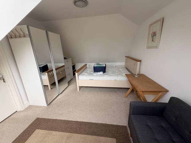  1  top  floor  large  double  bedroom  BH23  Main Photo