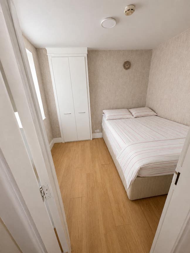 🛏️Semi Double Room – M14 – Bill Included Main Photo