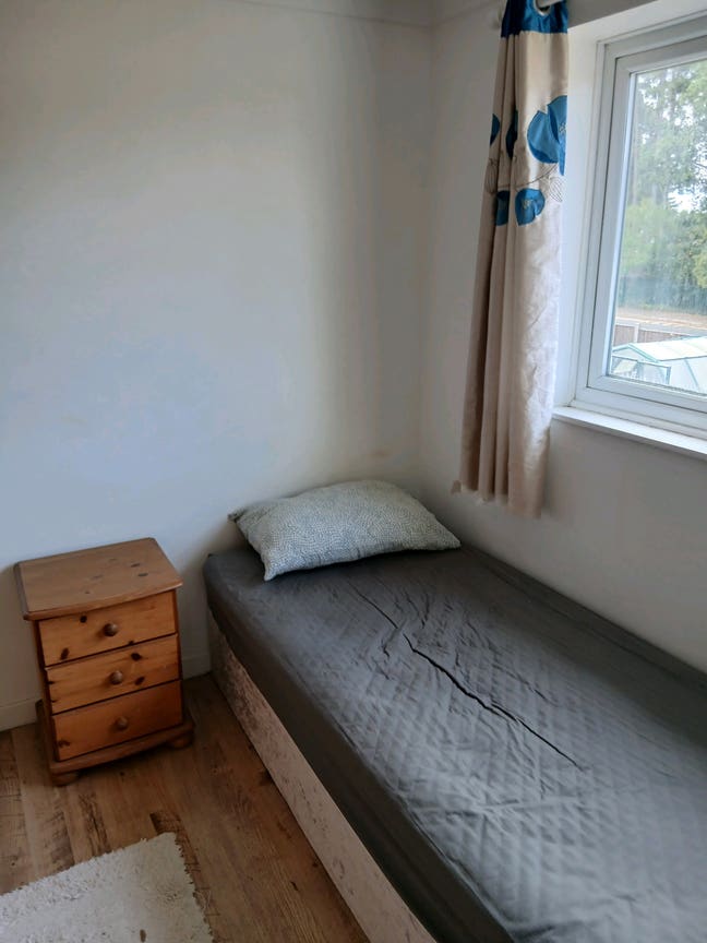 Single roon Main Photo