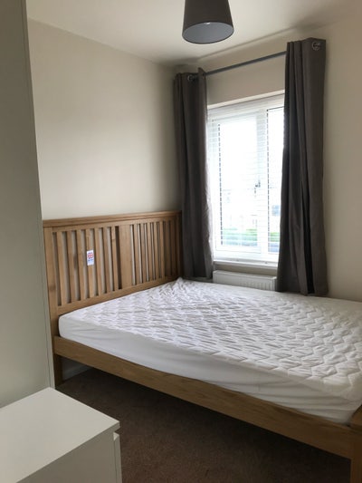 Accommodation to rent in L24 Main Photo