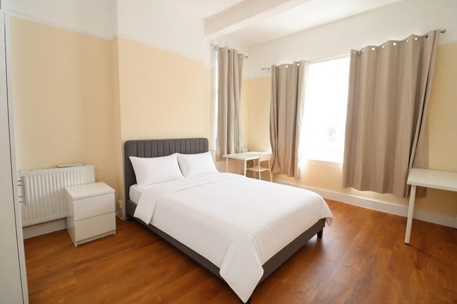 🚆 Cosy Room – 1 Min Walk to Grove Park Station 🚆 Main Photo
