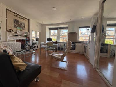 A beautiful one-bedroom apartment  Main Photo