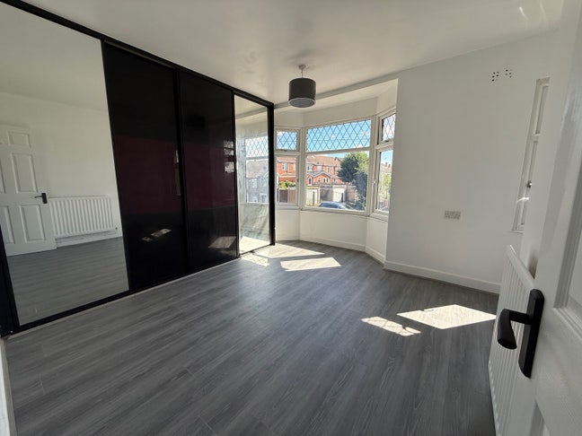 🏡 Beautifully Refurbished 2Bed House – Wyken CV2 Main Photo