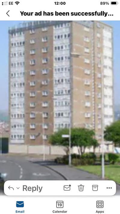 Top floor high flat with fantastic views  Main Photo