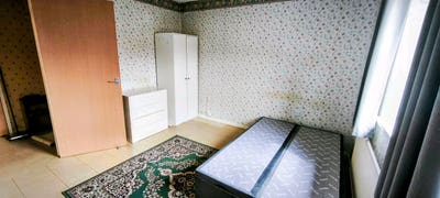 1st floor, two bed flat. Main Photo