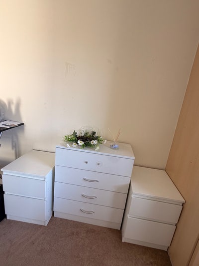 Single room available in Burghclere Down Andover Main Photo
