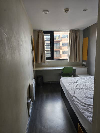 Wembley park accomodation, ensuite room Main Photo