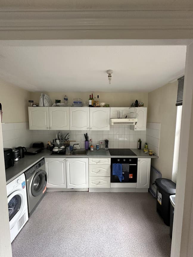 Double bedroom with own bathroom Main Photo