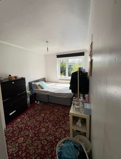 Double Room in Friendly House Main Photo