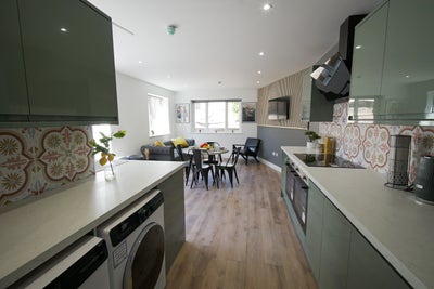 Newly refurbished double rooms with ensuites Main Photo