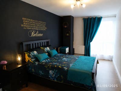 Big beautiful room in 3 bed flat  14.09 Main Photo