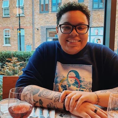 Looking for a room in SE/E london Main Photo