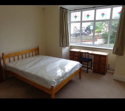 Double Room in Filton  Main Photo