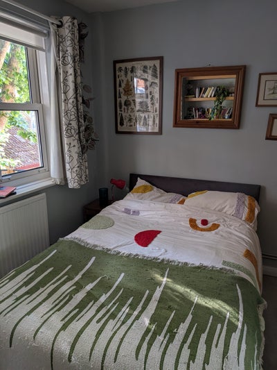 Short-term let in central quiet location Main Photo