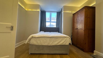 Double Room Available for Rent in a Clean & Friend Main Photo