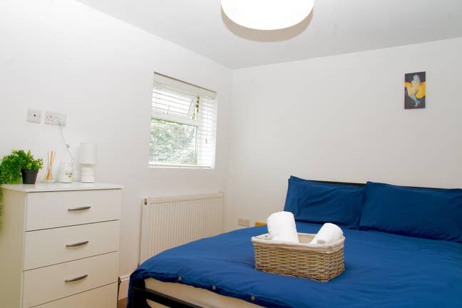 Modern 2 Bed Gf Apartment 5M Walk Crouch Hill Main Photo