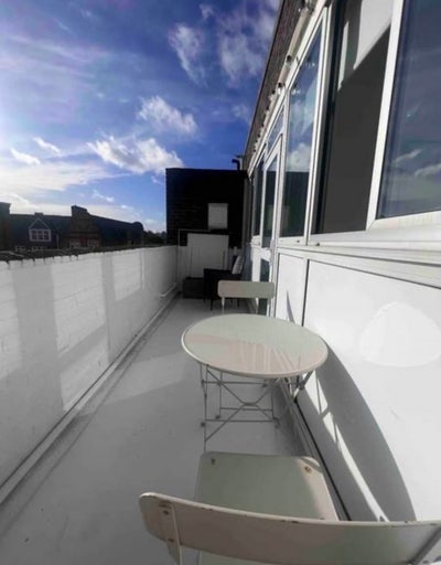 Double Room to Rent Clerkenwell Main Photo