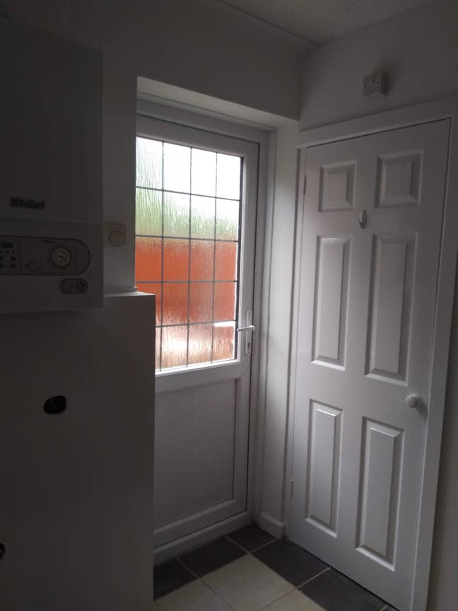 A full furnished Studio to rent on Shinfield Road Main Photo