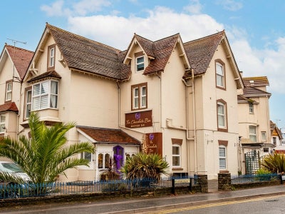 Town Centre Luxury Boutique Hotel Winter Lets  Main Photo