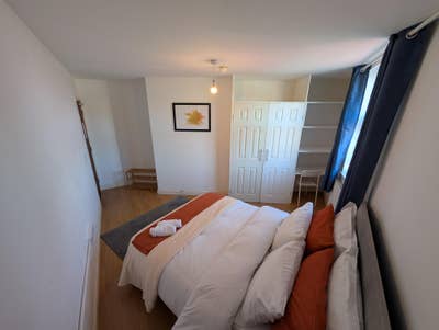 1/2 Price Deposit & Only 2 Weeks Upfront Rent! Main Photo