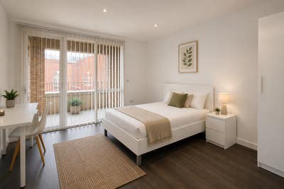 Last 2 Large Rooms! Amazing Modern Flat  Main Photo