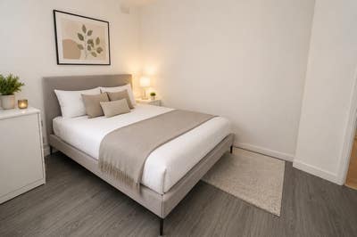 3 Modern Rooms in Exclusive & Central Location Main Photo