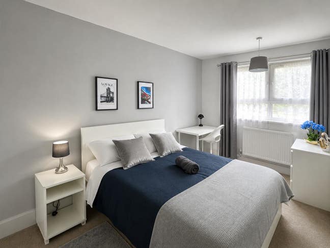 🏡✨ 1 Room Available in Roehampton Now 🚆✨ ✨🏡 Main Photo