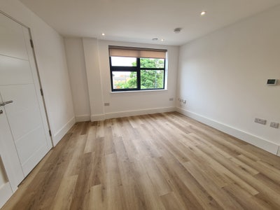 Flat 6, Mercia House, Market Square Main Photo