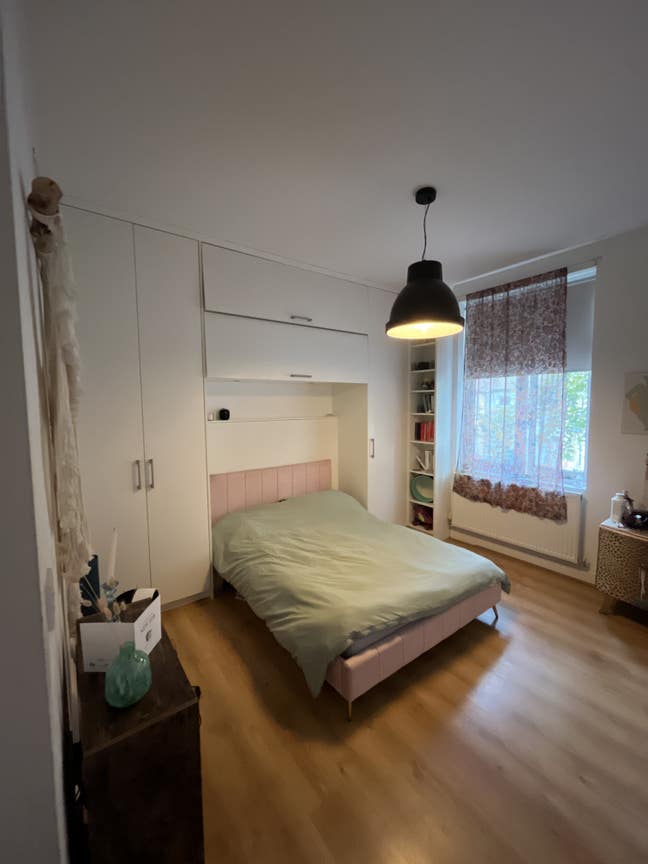 Large Double Unfurnished Room in 2 Bed Leyton Flat Main Photo
