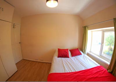 2 Cozy Rooms in a Fully Furnished House !  Main Photo