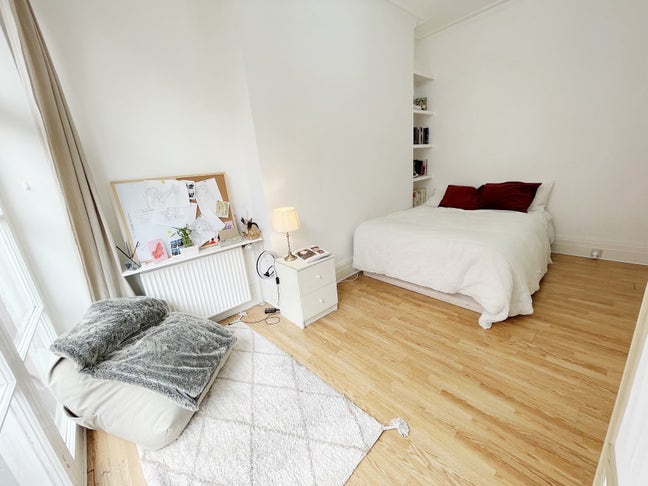 Modern Ensuite Room | Central London | Hyde Park Main Photo