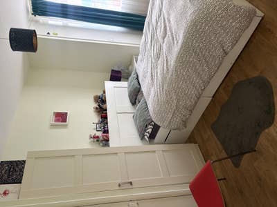 Nice,bright double room to rent in Dalston  Main Photo