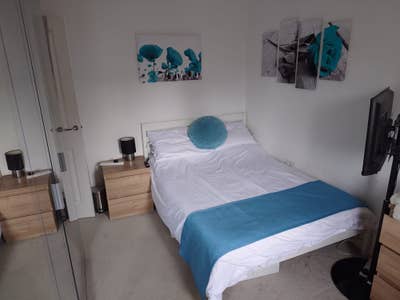 Double Room in Modern Edwalton Home - Bills Inc Main Photo