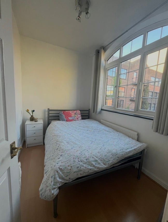 Room available - Limehouse/Canary Wharf/Wapping Main Photo