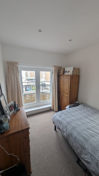 Double Room on the Edge of Camden/Kentish Town Main Photo