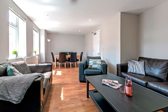 Newly Refurbished Student Flat in West Jesmond   Main Photo