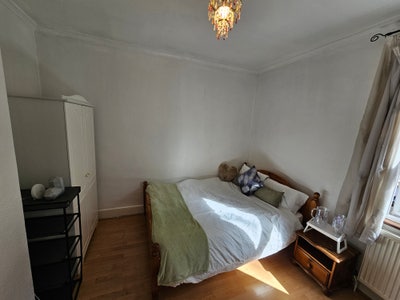 Heygate Avenue - Lovely double rooms available Main Photo