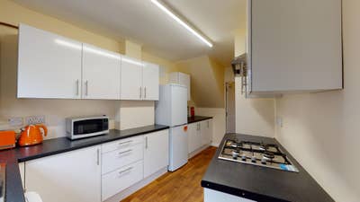 Ensuite room 5 mins walk to Warwick Uni Campus Main Photo