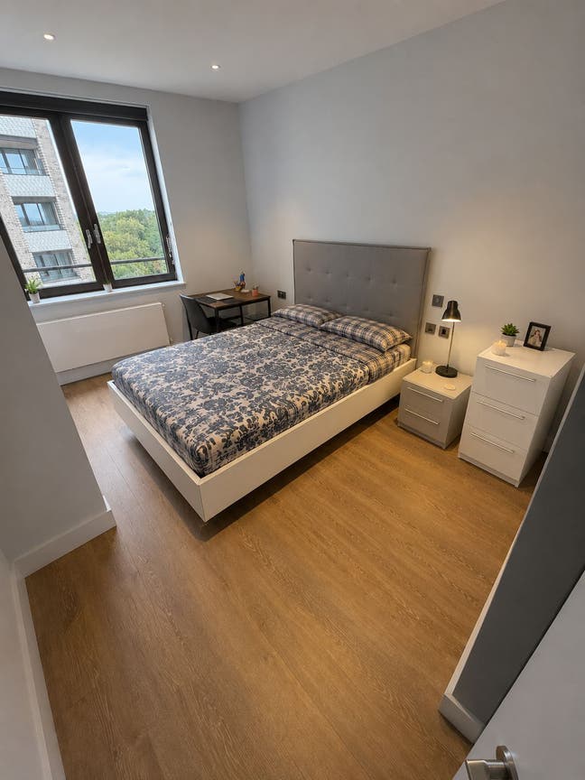 Double Room Available – Friendly & Clean Flat Main Photo