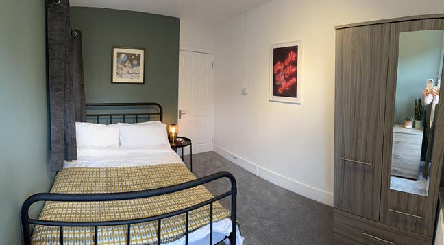 Renovated Double Room - All Inc - Central Location Main Photo