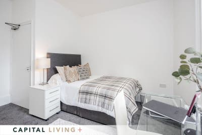 🧩Lovely Double Room in Clapham North | SW4 Gem🧩 Main Photo