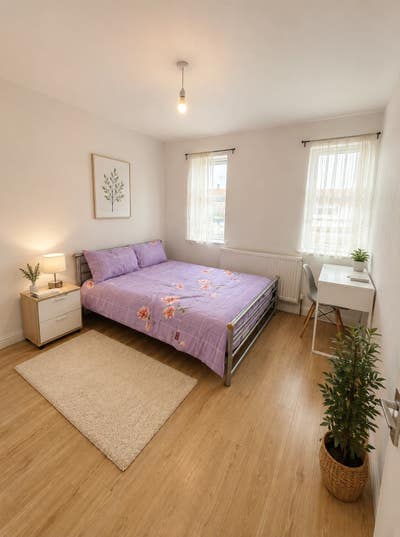 🏠 Spacious 2-Bedroom Furnished Flat – Dagenham  Main Photo