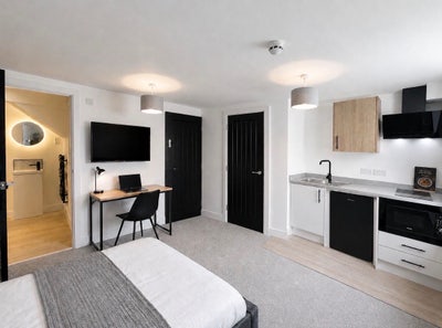 Brand New Ensuite & Studios | Brighton St Main Photo