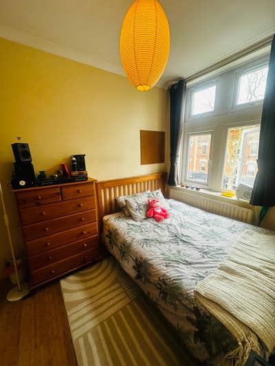 Double room for rent in Chiswick Bills included! Main Photo