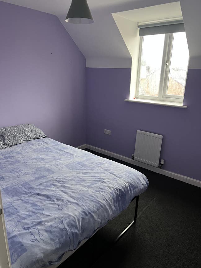 Double Room to Rent Main Photo