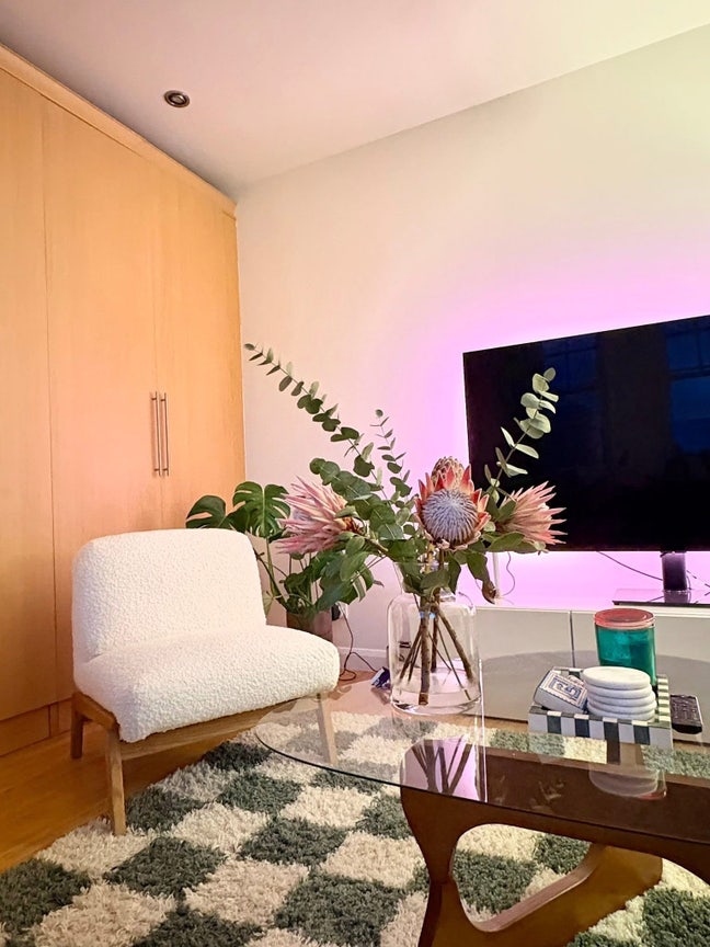Belsize Park 2 Bedroom 1 Bathroom Flat Main Photo