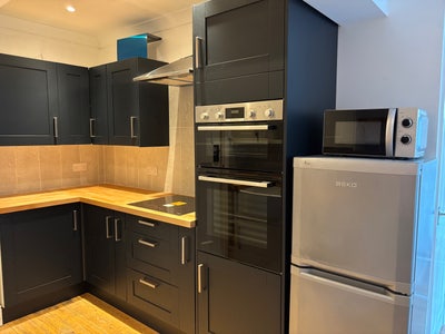 Self contained 1 bed apartment  Main Photo
