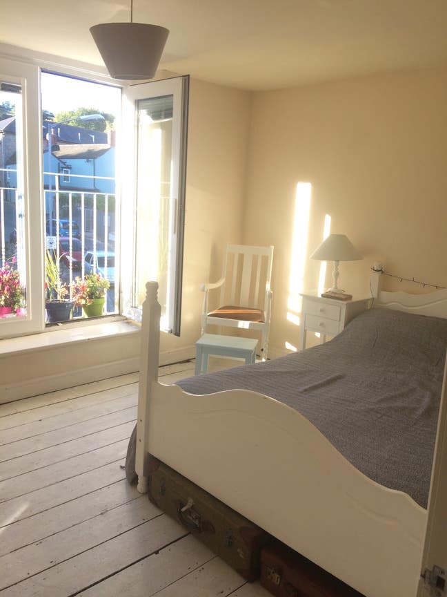 Subletting my Home (all bills included) Main Photo