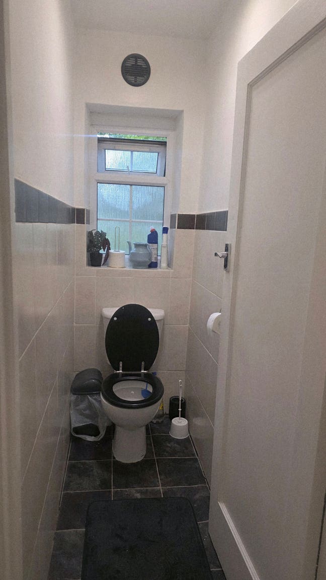Stunning Double Room to Rent in Sutton – Available Main Photo