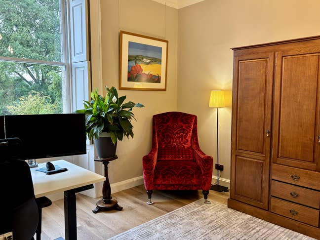 Stunning King Room in Leith Links  Main Photo